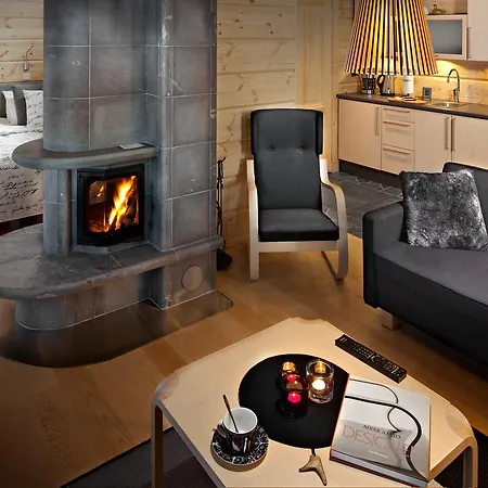 Yllaeshumina 3* Äkäslompolo