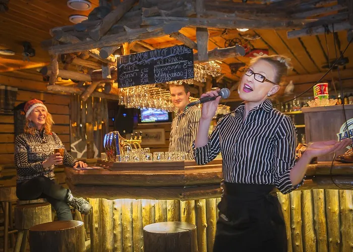 Yllaeshumina Äkäslompolo