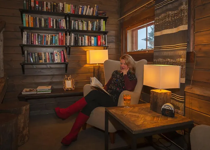 Hotel Yllaeshumina 3*