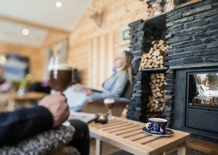 Yllaeshumina Hotel Äkäslompolo